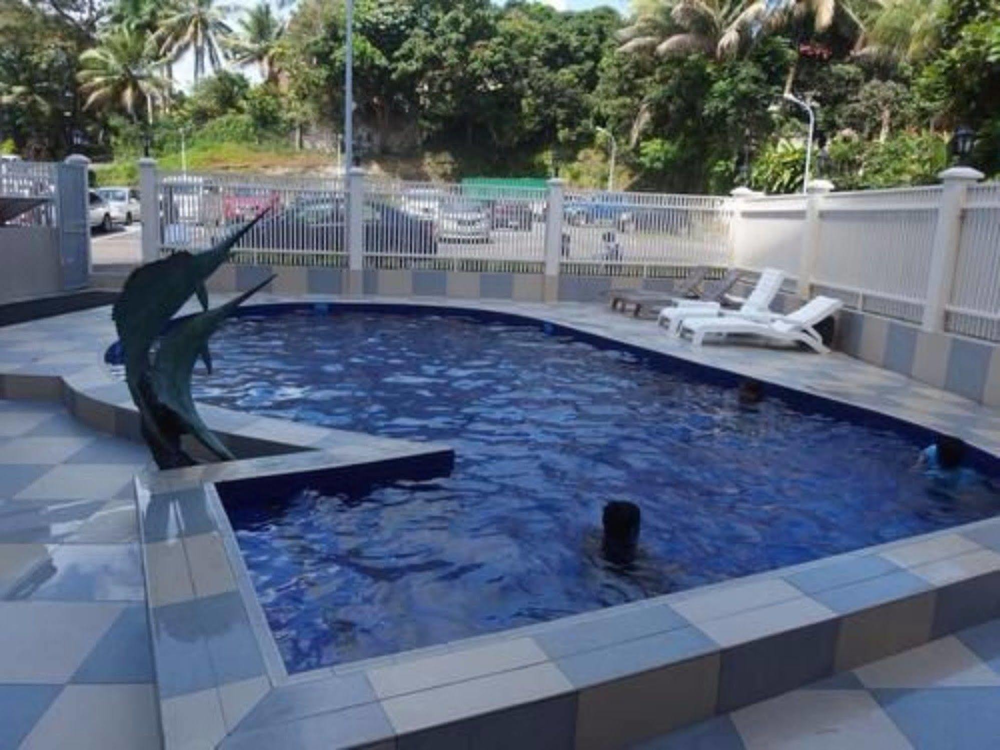 Tanoa Plaza Hotel Suva Esterno foto