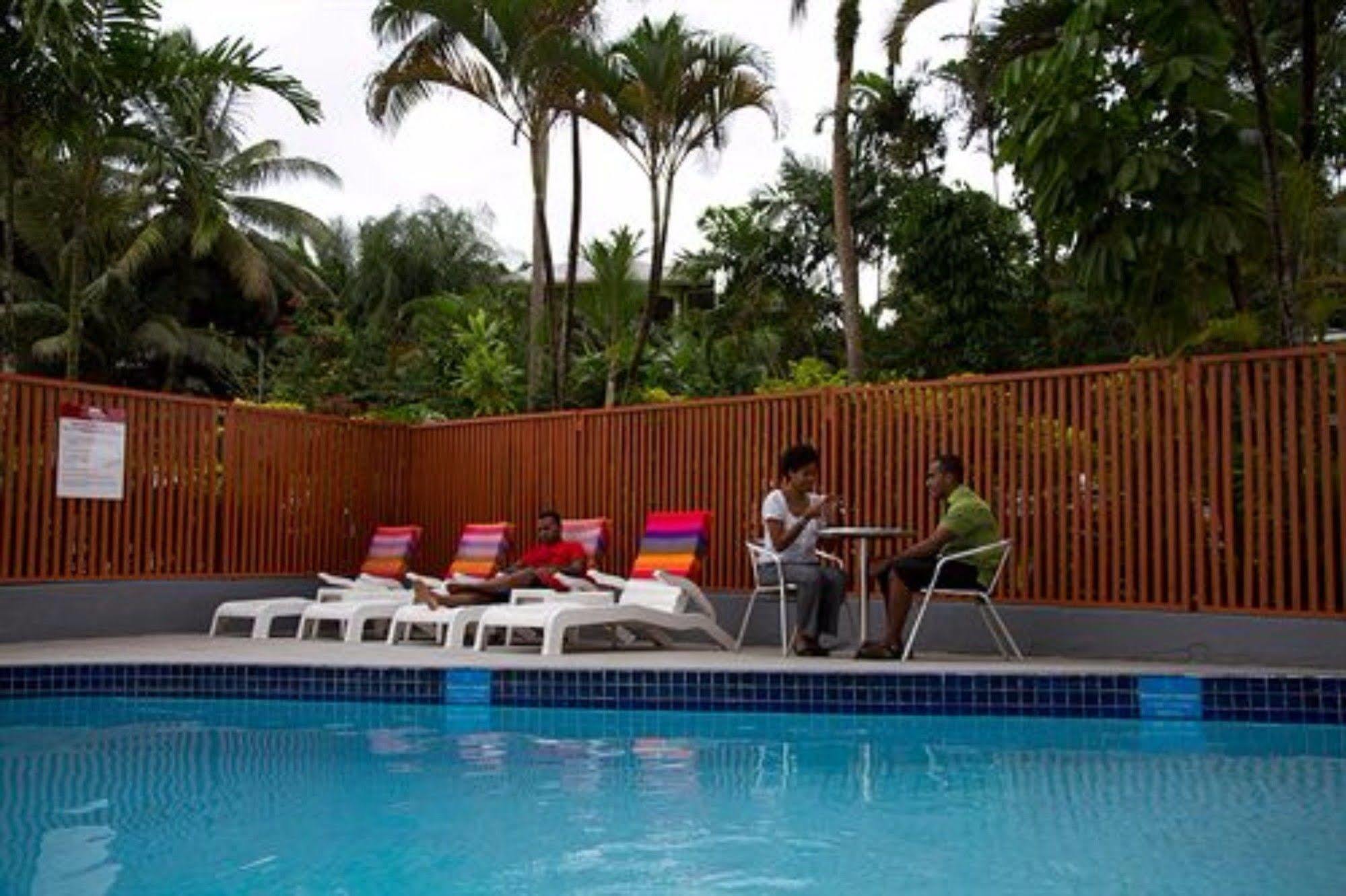 Tanoa Plaza Hotel Suva Esterno foto