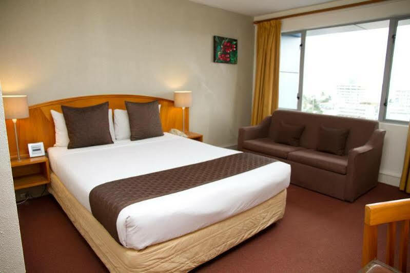 Tanoa Plaza Hotel Suva Esterno foto